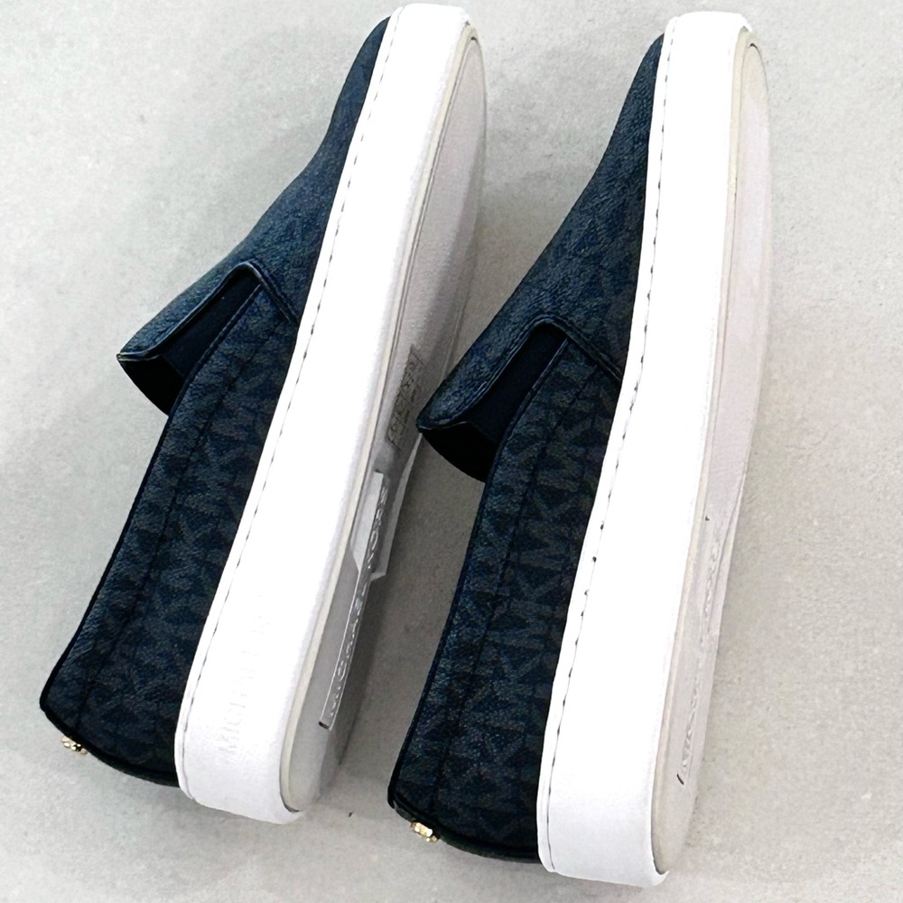 MICHAEL Michael Kors Keaton Black Slip-On Shoes - Picture 7 of 7